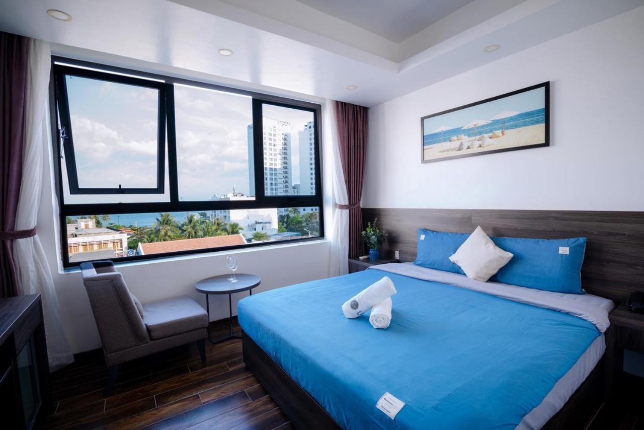 La Casa Hotel Nha Trang Esterno foto